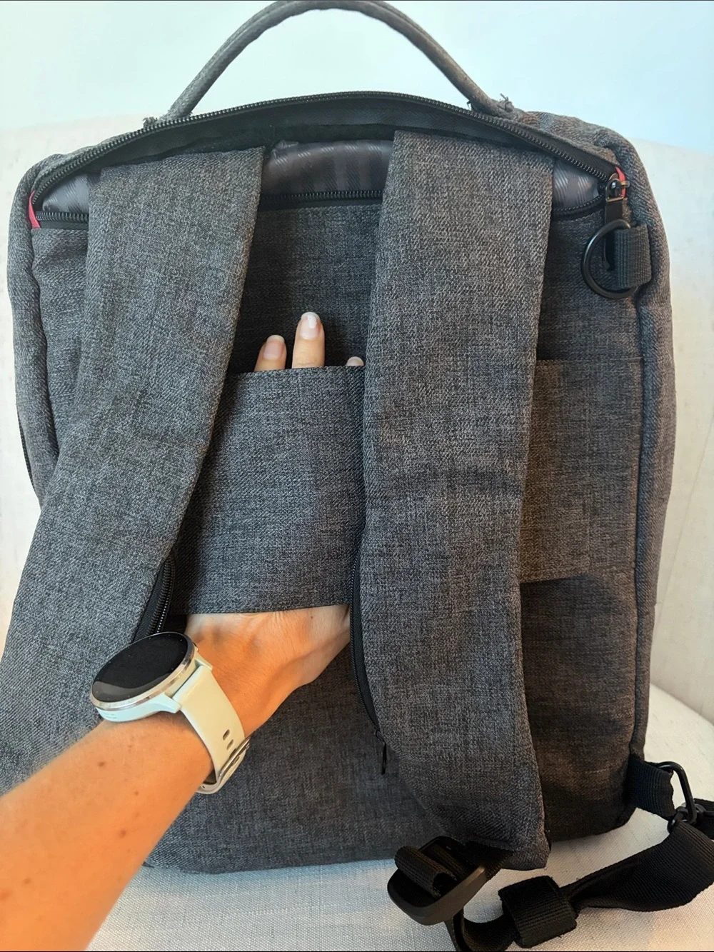 Gray Men's Urban Backpack - Sleek Everyday Carry